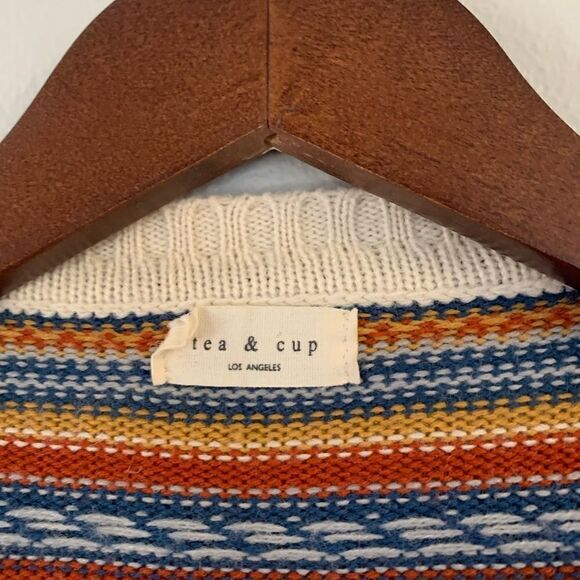 Tea & Cup Los Angeles Southwest Striped Fringe Cardigan OS - Picture 7 of 9
